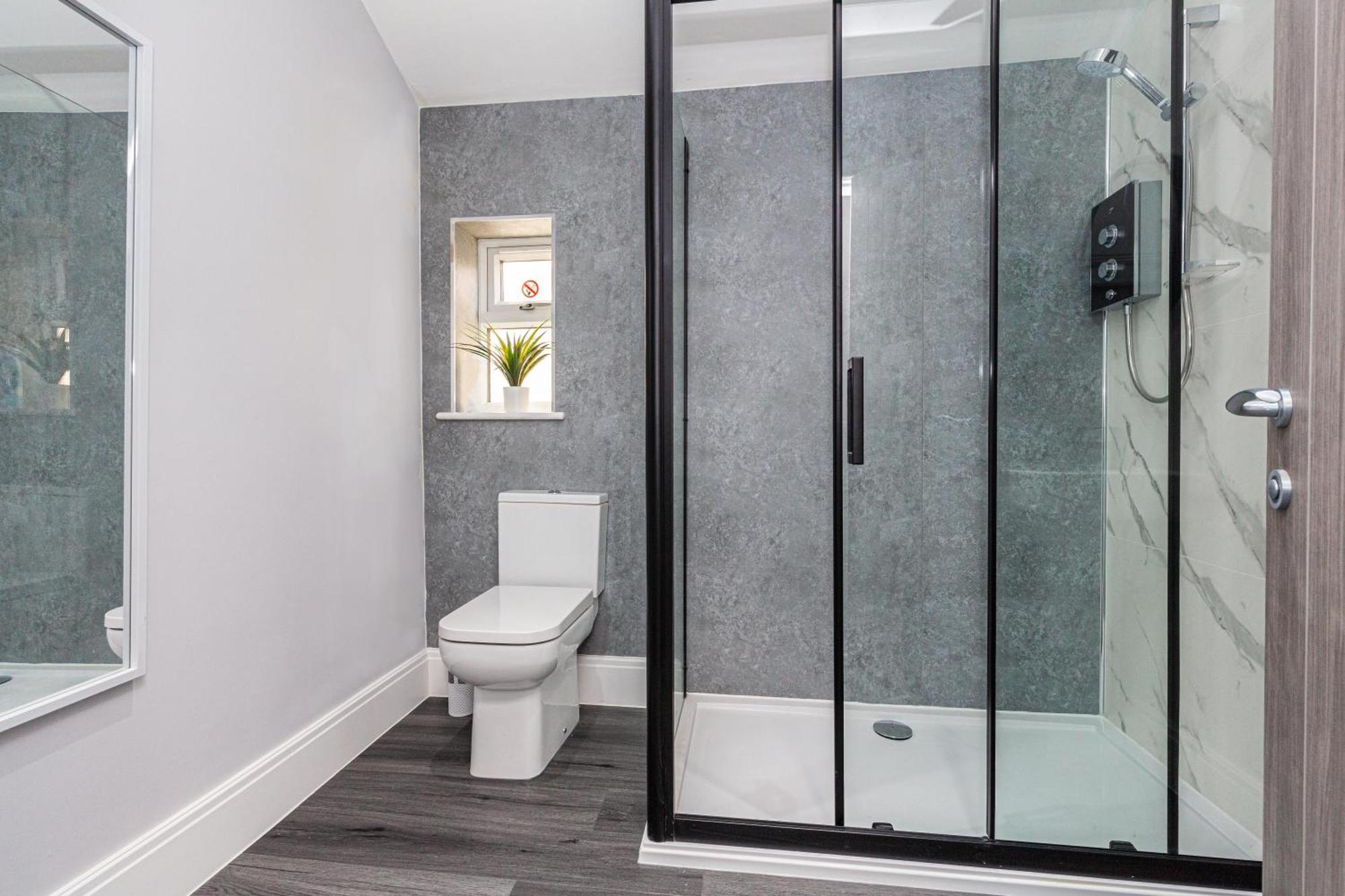 Seafront Apartment - Sleeps 6 - Gateway To The Lake District - Brand New Morecambe Kültér fotó